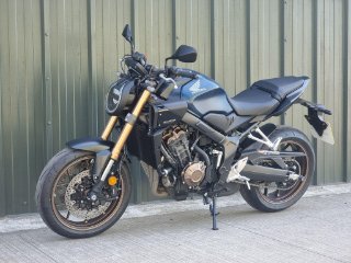 /photos/12243/08bd121f-9f3c-4953-93f0-52c81d1be5e1_i320x240.jpg