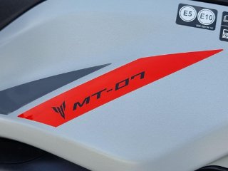 /photos/12243/3bfa4b0b-f7be-48ef-8e09-dbdf2eb9edd1_i320x240.jpg