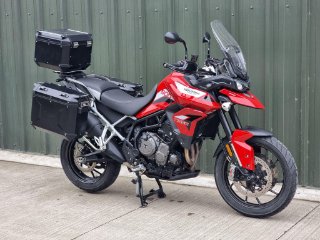 /photos/12243/b10e68d0-2d9c-4263-98ce-4c70ece2c278_i320x240.jpg